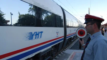 Binali Yıldırım: "Yüksek Hızlı Tren Testleri Başlıyor"