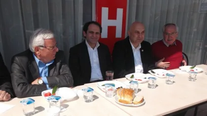 CHP 'Milletin Efendisi Köylümüzün Organik Yumurtaları' Projesi Düzenledi