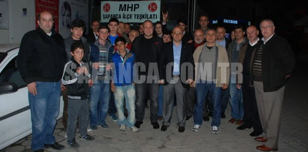 MHP Teşkilatı İzmir'e Doğru Yola Çıktı