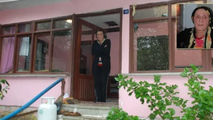 Evinin Orta Hasarlı Olduğunu 14 Yıl Sonra Yıkım Ekibinden Öğrendi