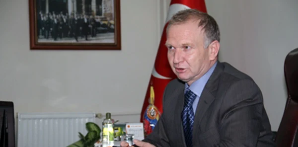 Eski Sapanca Kaymakamı Mehmet Ceylan Nevşehir Valisi Olarak Atandı