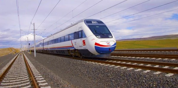 Hızlı Tren Altyapısı Yüzde 90 Tamamlandı
