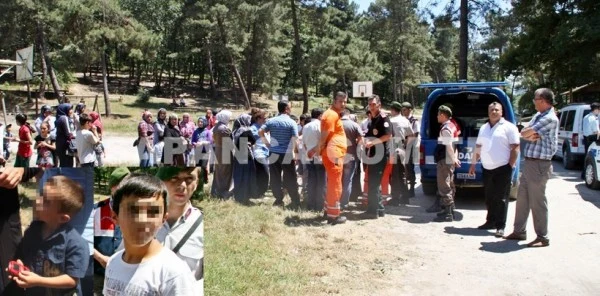 Jandarma, İl Ormanında Kaybolan 2 Çocuğu Göl Manzarası İzlerken Buldu