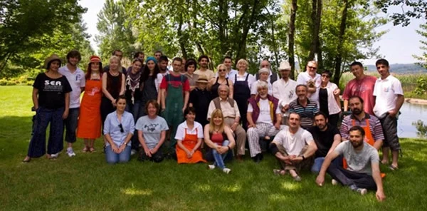 Portakal Çiçeği Sanat Kolonisi'nde Sona Doğru