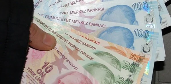 Sapanca'da Bir İnşaat İşçisi Arkadaşının 20 Bin Lirasını Alarak Kaçtı