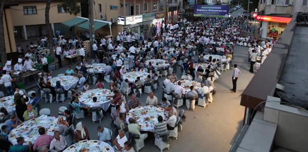 Cuma Günü Sapanca'da İftar Var