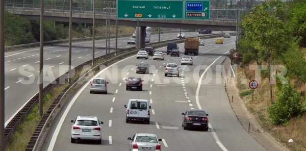 Dönüş Yolunda Trafik Normal