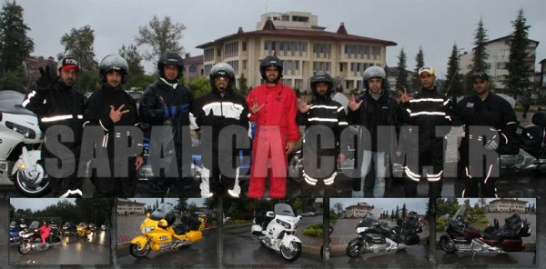 Dubai'den Motosikletlerle Sapanca'da Oturan Arkadaşlarını Ziyarete Geldiler