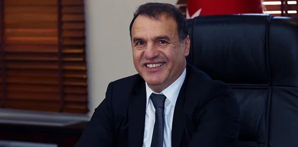 Uslu, '24 Kasım Öğretmenler Günü'nü Kutladı
