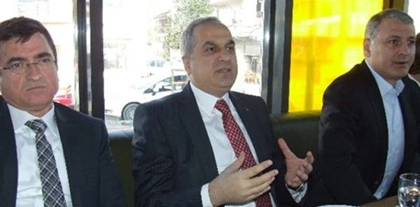 SATSO'dan Siyasilere Kırmızı Kart