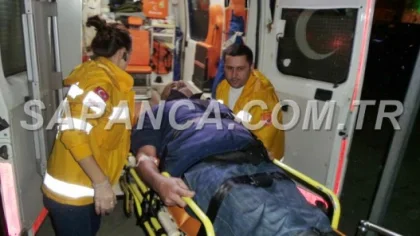 Sapanca'da Trafik Kazası: 1 Yaralı