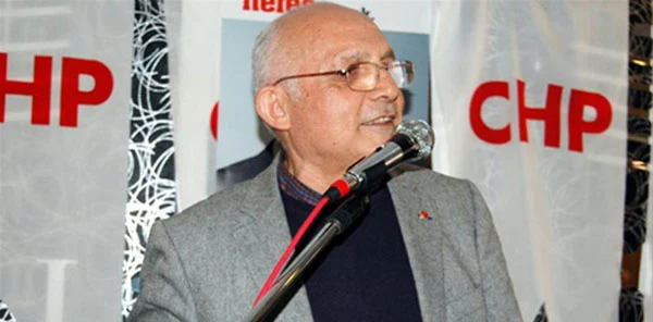 CHP Sakarya Fena Karıştı! İl Başkanı Yüksel Büyükakten İstifa Etti