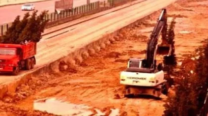 Kablolar Bitti Hırsızlar Bu Seferde Gözlerini Profil Direklere Dikti