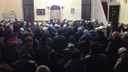 Kafile Rüstempaşa Camii'nde