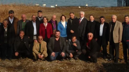 Oya Arapoğlu Muhtarlarla Bir Araya Geldi
