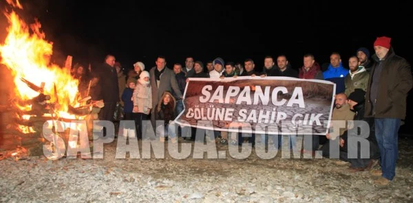 Vatandaşlardan Sapanca Gölü Protestosu