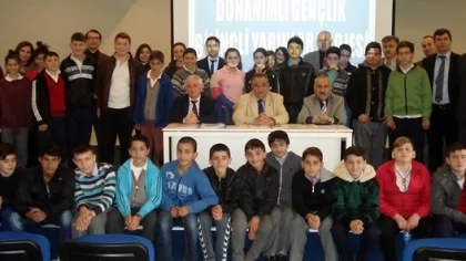 Donanımlı Gençlik Bilinçli Yarınlar Projesi Start Aldı