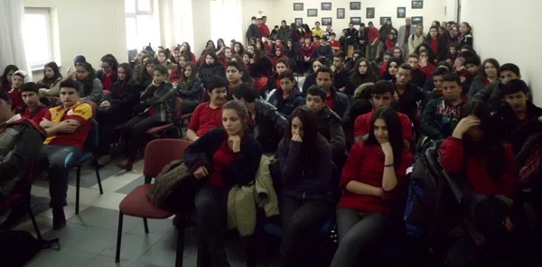 Sapanca Anadolu Lisesinde Sivil Savunma Tatbikatı Yapıldı