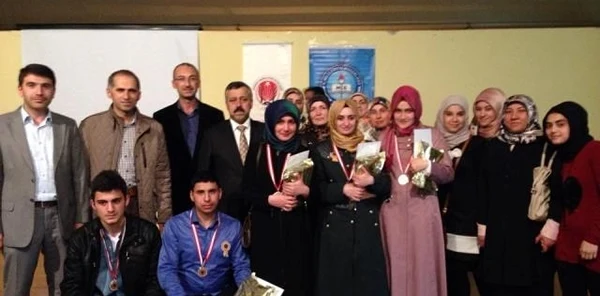 Arapça Bilgi ve Etkinlik Yarışması Sakarya Finali Yapıldı