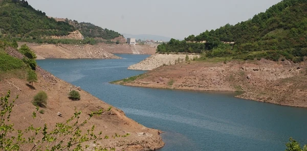 Sapanca Gölü Kocaeli'yi Endişelendiriyor