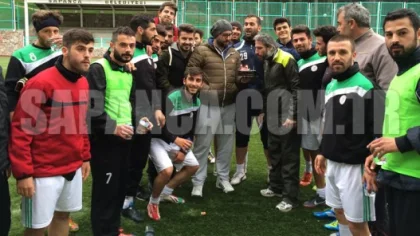 Yasin Çelik'e Unlu Yumurtalı Doğum Günü Sürprizi