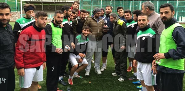 Yasin Çelik'e Unlu Yumurtalı Doğum Günü Sürprizi