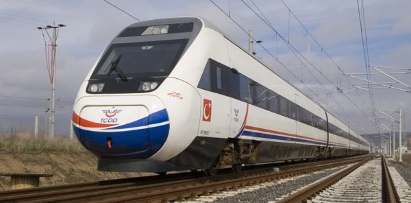 Hızlı Trene 270 Saldırı