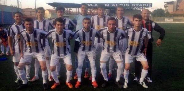 Sapanca Akademispor Rfırtına gibi Esmeye Devam Ediyor