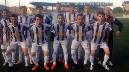 Sapanca Akademispor Rfırtına gibi Esmeye Devam Ediyor