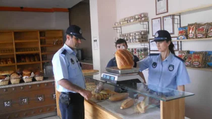 Sapanca'da Zabıta Ekipleri İşyerlerini Denetledi