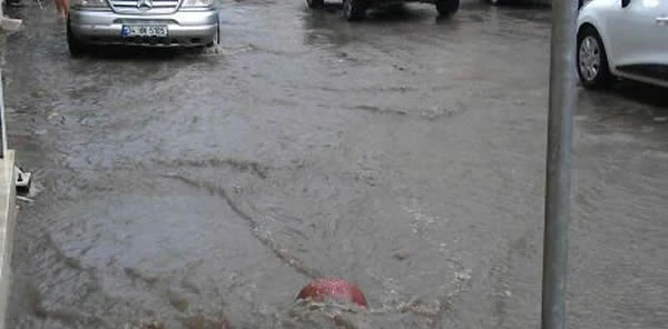 10 Dakika Yağmur Yağdı Yine Sapanca Gölü'ne Döndük