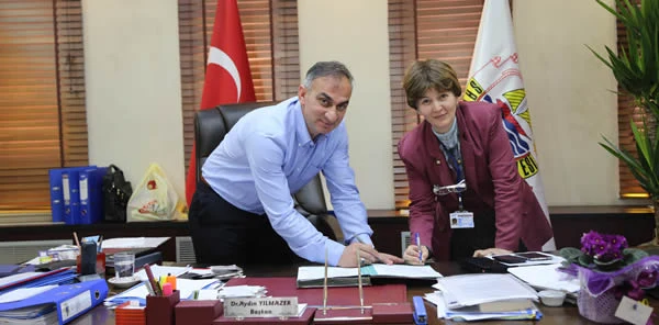 SGK Binası için İmzalar Atıldı