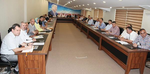 AK Parti Sakarya'da Başbakan Toplantısı