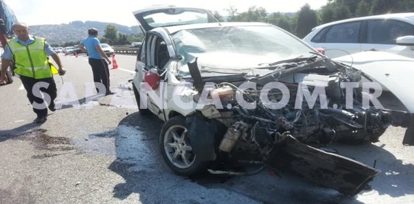 Tem Otoyolunda Meydana Gelen Trafik Kazasında Batuhan Kumru Yaralandı