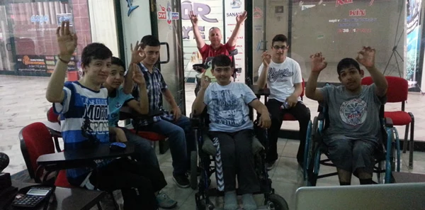 Engelsiz Su Sporları Projesi Devam Ediyor