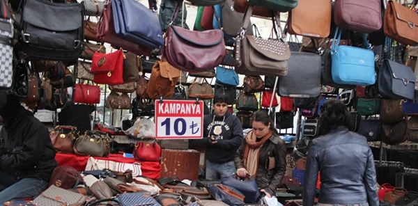 Sapanca Sosyete Pazarı Açılmadan Mahkemelik Oluyor