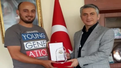 Soofder ‘Den Teşekkür Plaketi