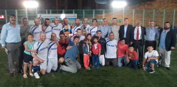İlk Şampiyonlar Güçer Mimarlık ve Mercan İnşaat Oldu
