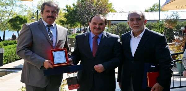 Sapanca İlçe Müftülüğünde Görevli Cengiz Şahin ve Yakup Keskin Emekli Oldu