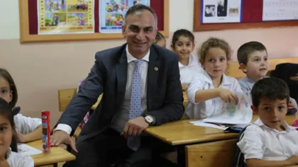 Başkan Yılmazer Okulları Ziyaret Etti