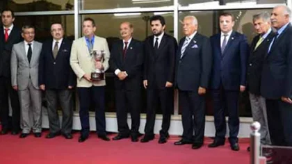 Cengiz Emil T.y.a.y.s.d. Koşusu Ödül Törenine Katıldı