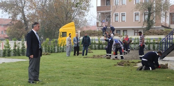 Sapanca Buhara Camisinin Etrafında Düzenleme Yaptıldı