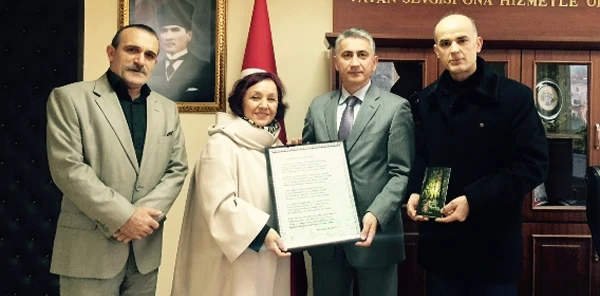 Sakarya Yazarlar Şairler Derneği'nden Kaymakam Azcan'a Teşekkür Ziyareti