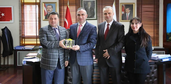METEM Okul Müdürü ve Aile Birliğinden Başkan Yılmazer'e Teşekkür Ziyareti