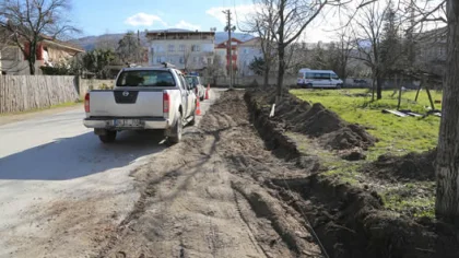 Yol Genişletme Çalışmaları Devam Ediyor