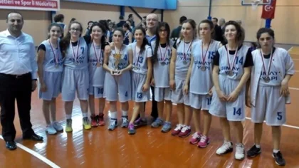 Yıldız Kızlar Basketbol Karşılaşmalarında Sapanca Ekibi İl İkincisi Oldu