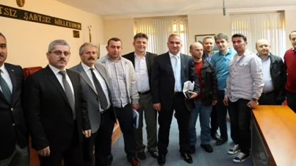 Başkan Yılmazer Su Fabrikaları Yöneticileri ile Görüştü