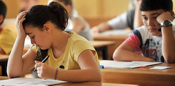 Teog'da İpi O Okul Göğüsledi