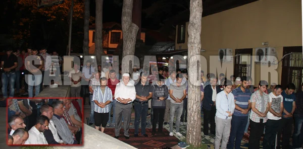 Kadir Gecesi'nde Camiler Doldu Taştı