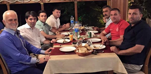 Yenimahallespor Yemekte Buluştu